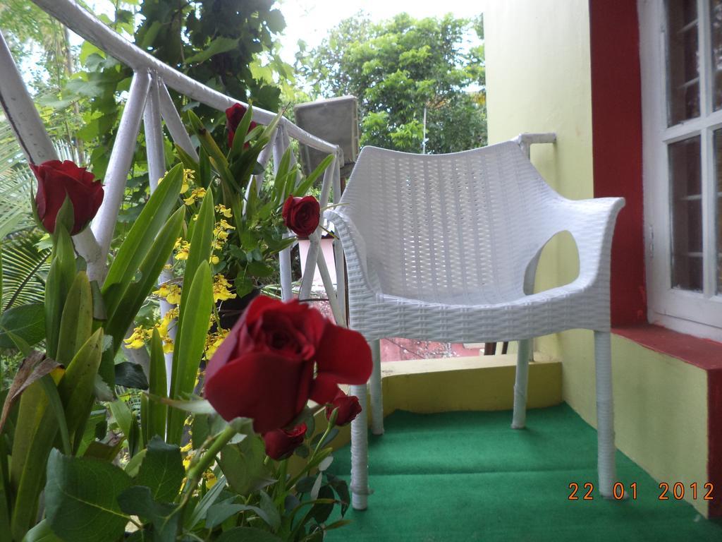 Vivaresidence Homestay Alappuzha Exterior foto